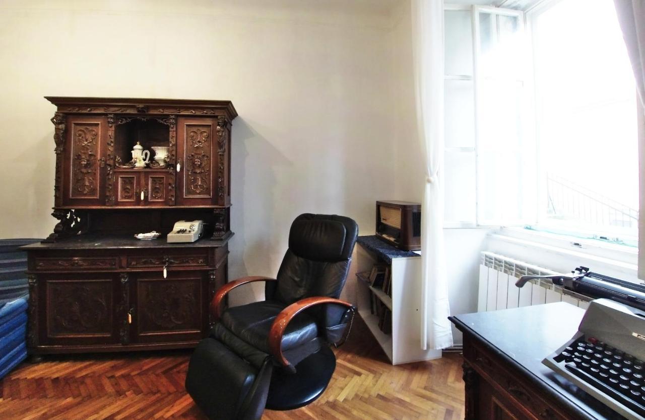 Casa Antica - Historical Apartment In Old City Center ตรีเอสเต ภายนอก รูปภาพ