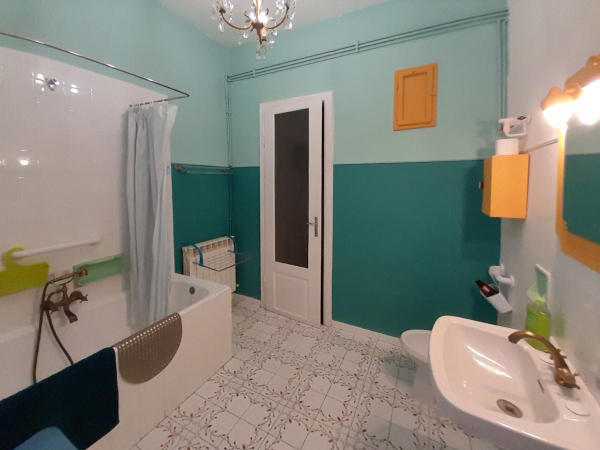 Casa Antica - Historical Apartment In Old City Center ตรีเอสเต ภายนอก รูปภาพ