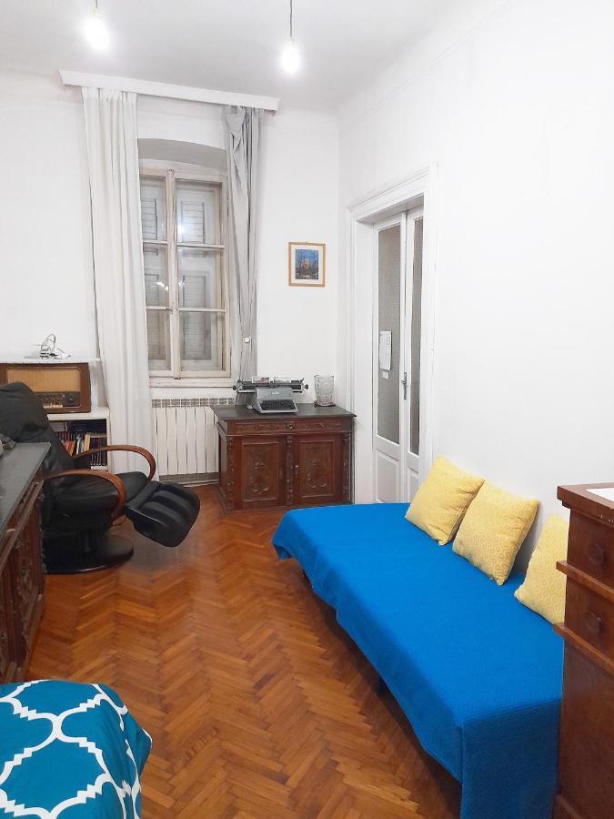 Casa Antica - Historical Apartment In Old City Center ตรีเอสเต ภายนอก รูปภาพ